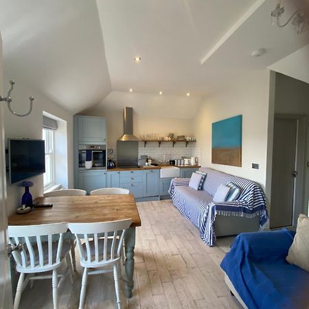 Little Dolly Sea View 2 Bedroom Apartment, St Ives Town, Dog Friendly Bagian luar foto