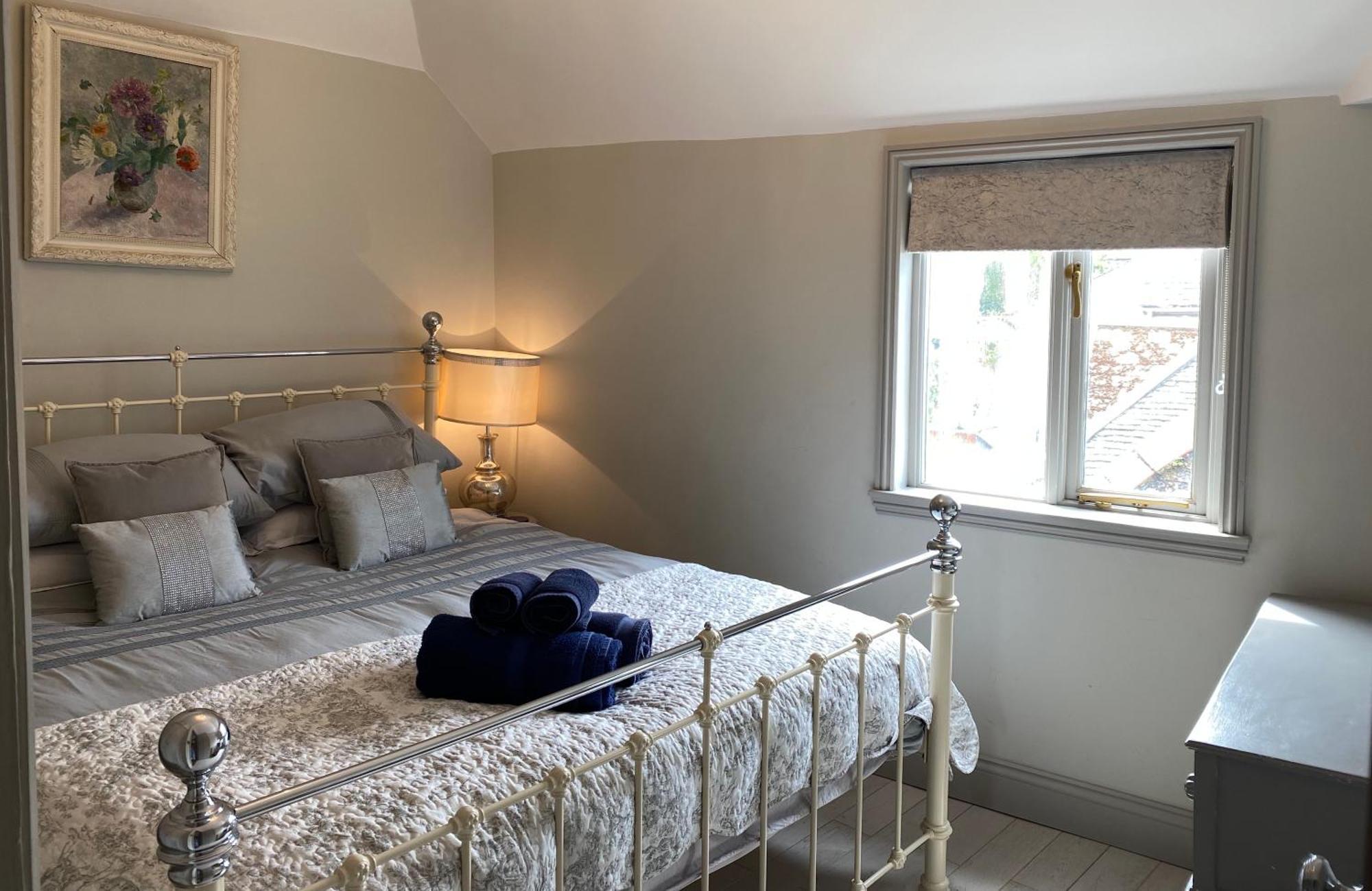 Little Dolly Sea View 2 Bedroom Apartment, St Ives Town, Dog Friendly Bagian luar foto